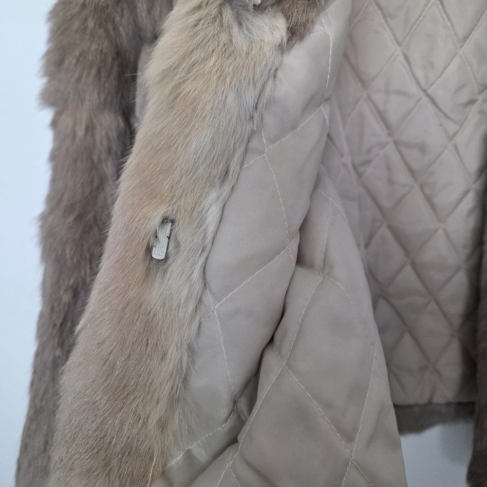 Vintage Opera Genuine Fur Coat – Taupe/Brown Quilted Satin Lining Size Medium - Picture 6 of 16